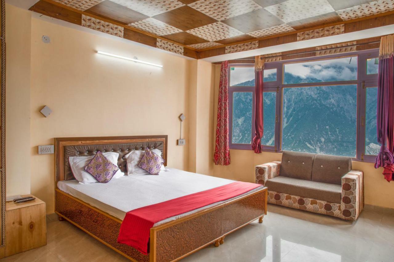 The Monk Hotel By Livingstone Kalpa Exterior foto