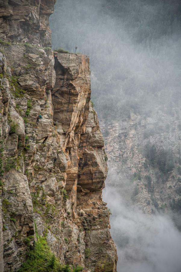 The Monk Hotel By Livingstone Kalpa Exterior foto