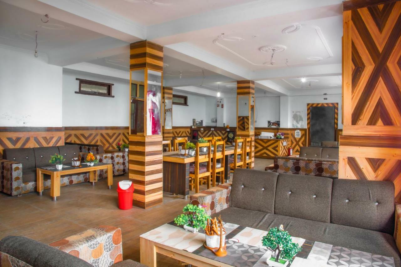 The Monk Hotel By Livingstone Kalpa Exterior foto